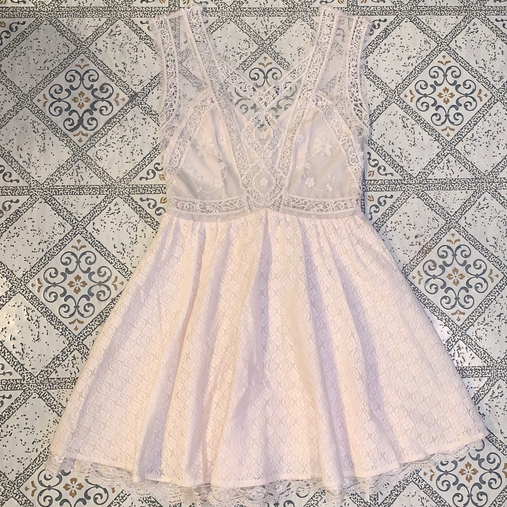 NWT FREE PEOPLE LACE DRESS
